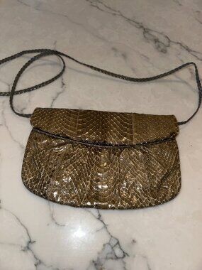 Neiman Marcus snakeskin vintage bag clutch